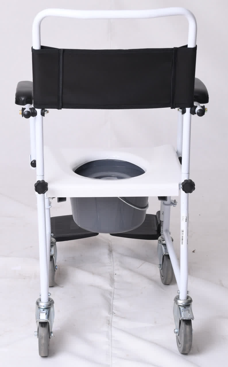 ویلچر حمام مدل 790 رنگی چهار چرخ ترمزدار 32*125 کد 20790004